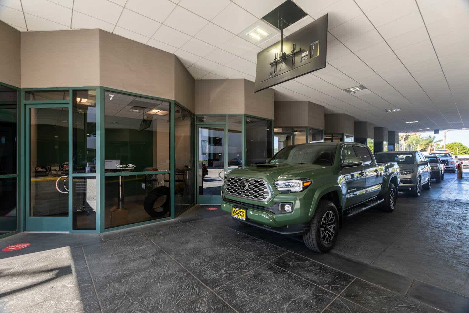 Thumbnail: 2017 Honda Pilot - 44