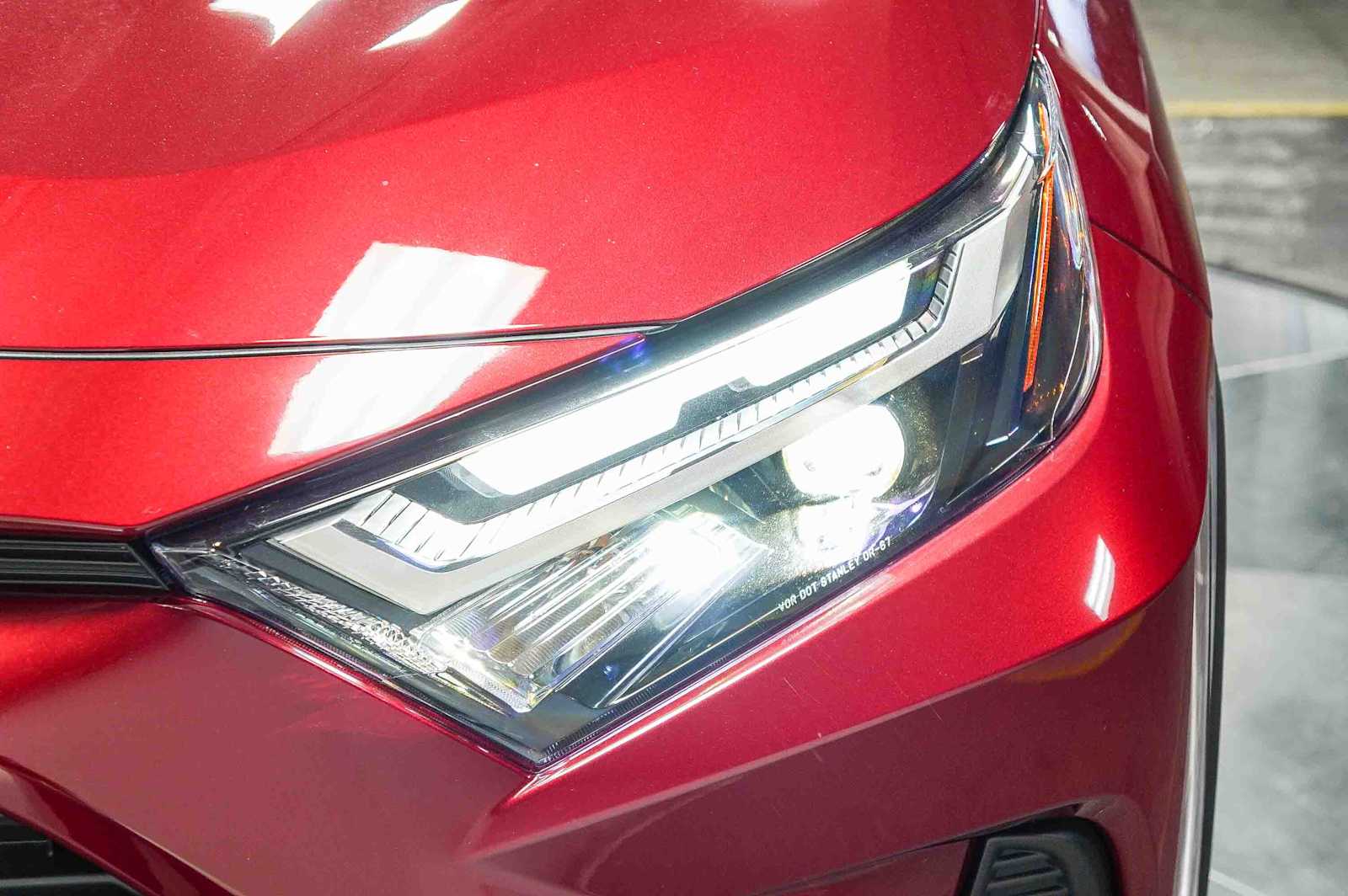 Thumbnail: 2025 Toyota RAV4 - 8