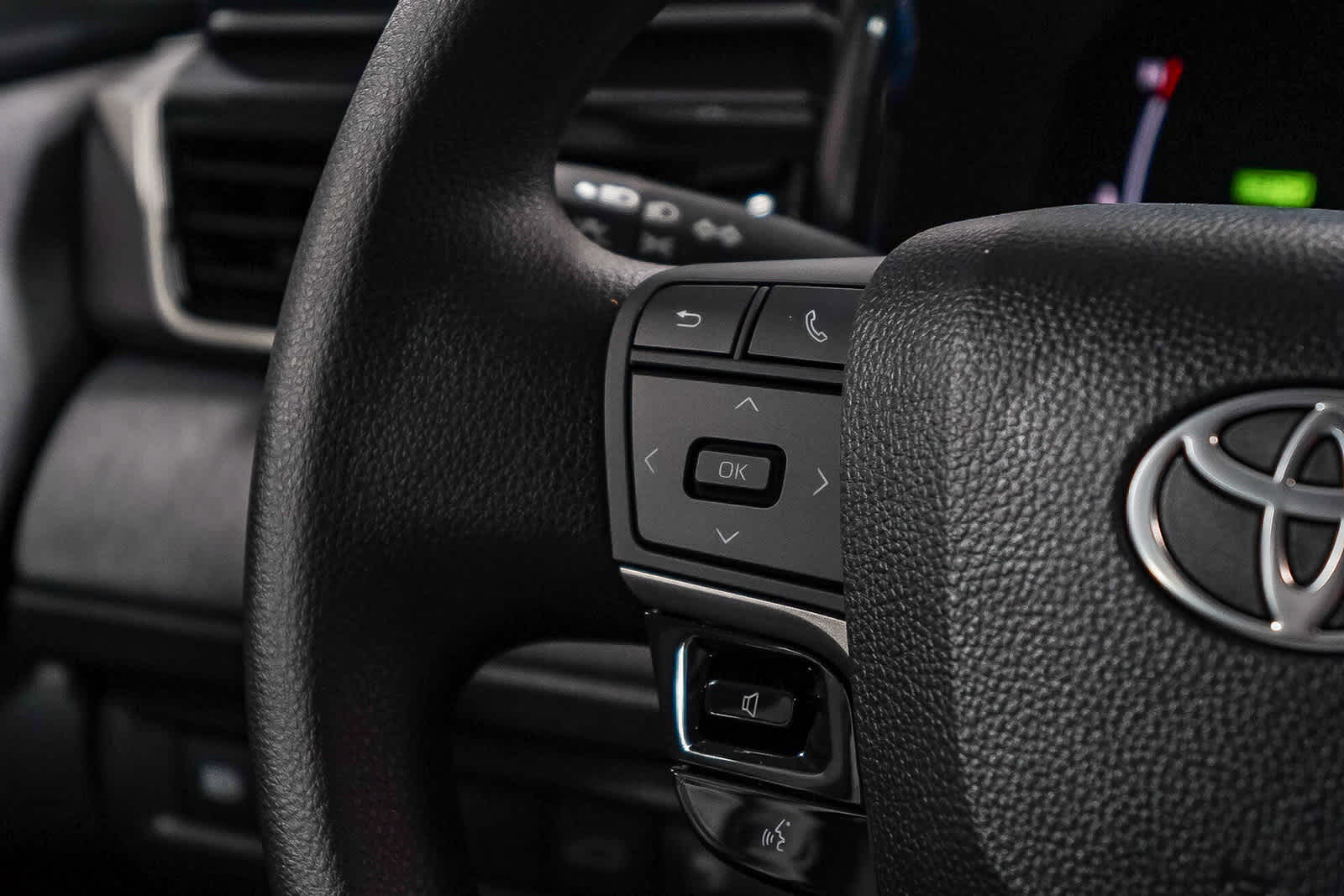 Thumbnail: 2026 Toyota Camry - 18