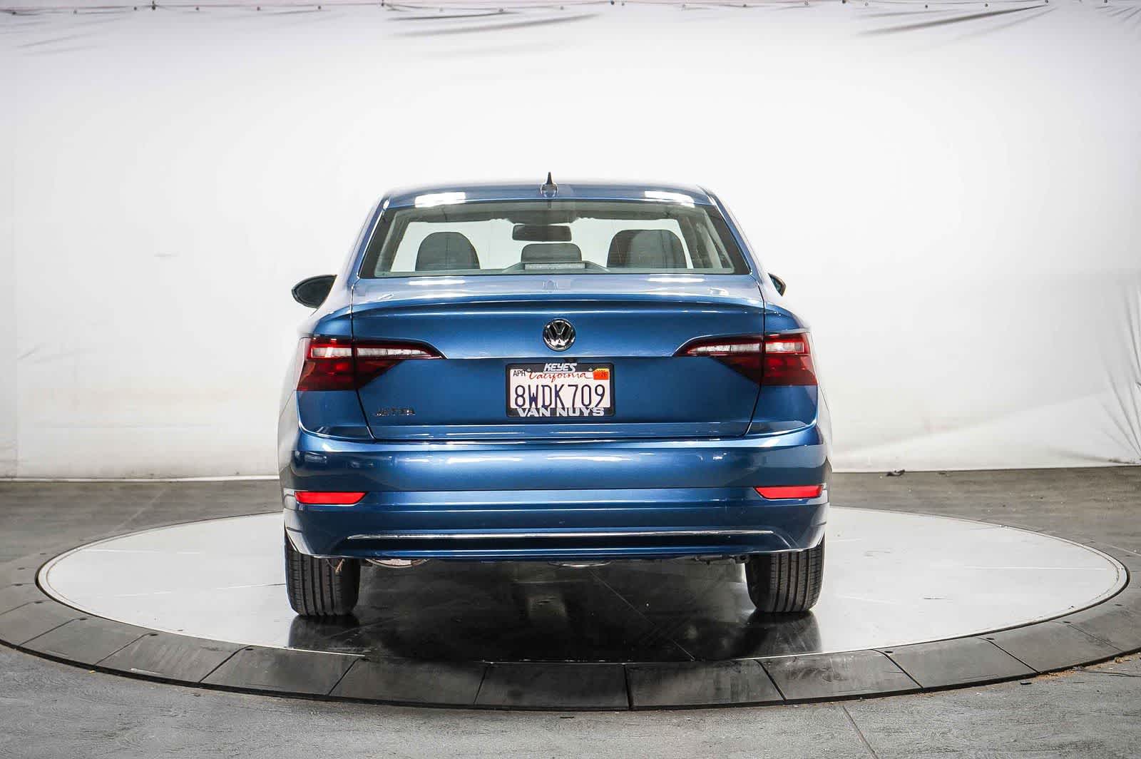 Thumbnail: 2021 Volkswagen Jetta - 5