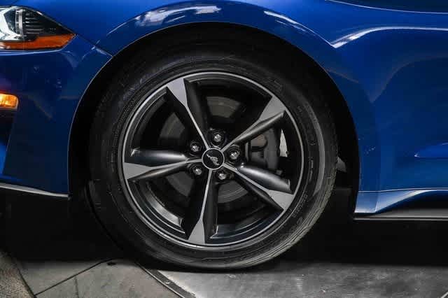 Thumbnail: 2022 Ford Mustang - 9