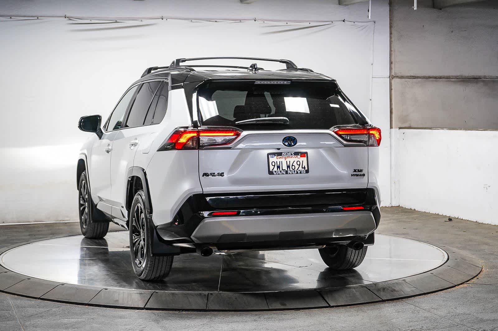 Thumbnail: 2023 Toyota RAV4 - 4