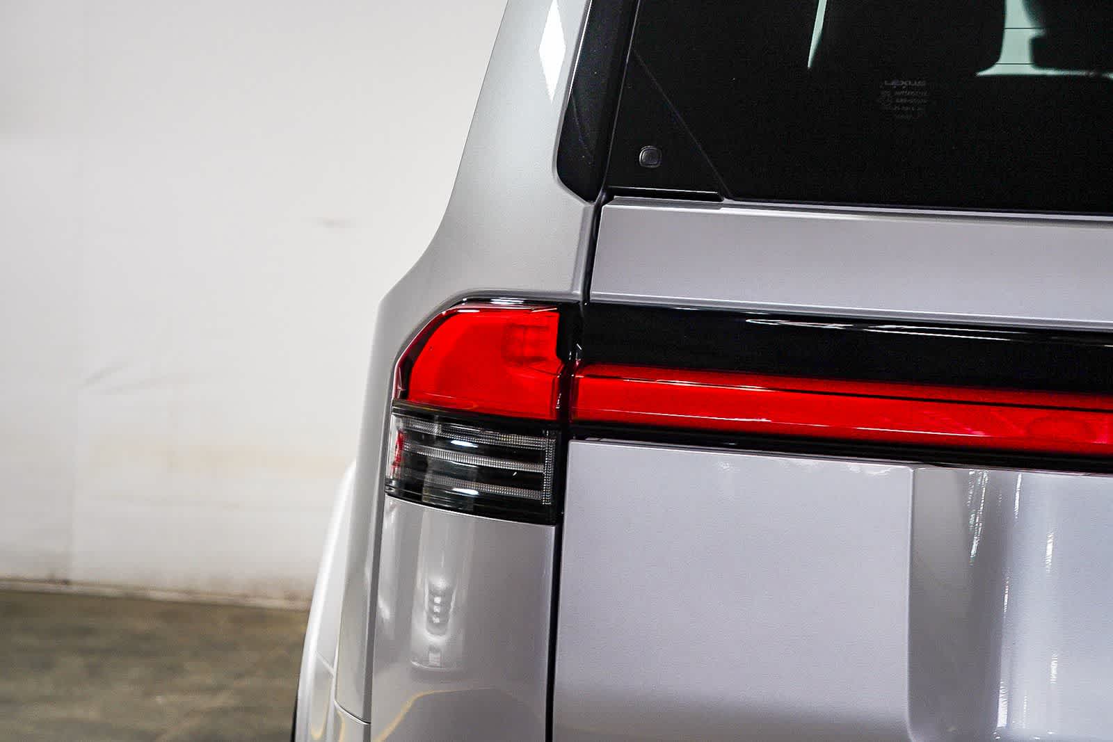 Thumbnail: 2025 Lexus GX - 7