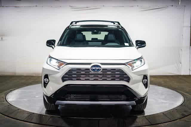 Thumbnail: 2019 Toyota RAV4 - 3