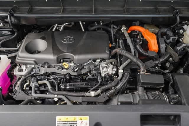 Thumbnail: 2022 Toyota Highlander - 28
