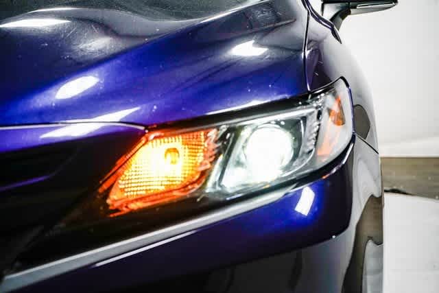Thumbnail: 2022 Toyota Camry - 8