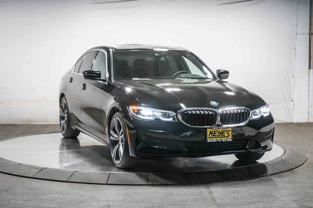 Thumbnail: 2022 BMW 3 Series - 5