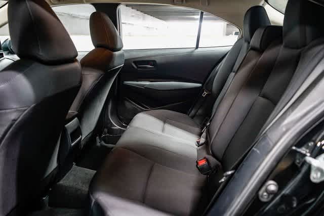 2022 Toyota Corolla LE 18