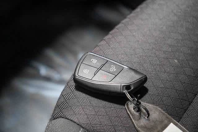 Thumbnail: 2023 Chevrolet Silverado 1500 - 28