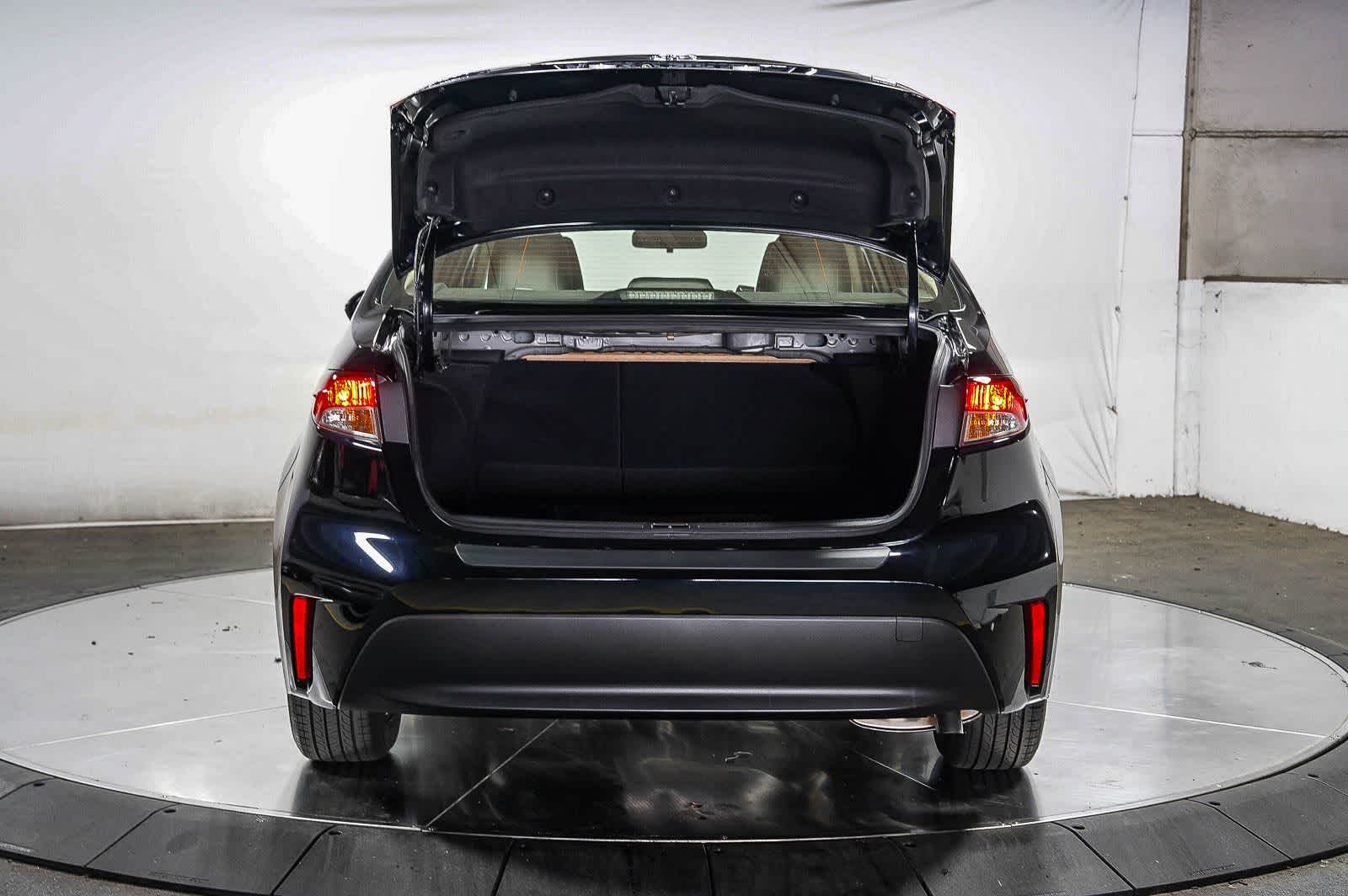Thumbnail: 2026 Toyota Corolla - 26
