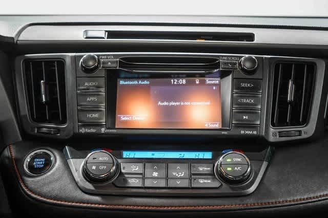 Thumbnail: 2016 Toyota RAV4 - 14