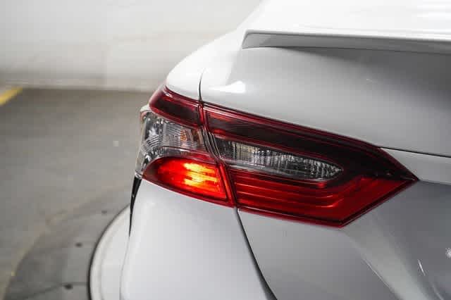 Thumbnail: 2023 Toyota Camry - 11