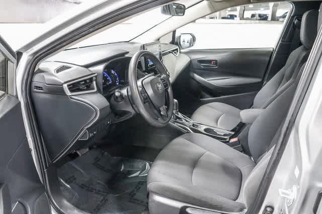 2022 Toyota Corolla LE 18