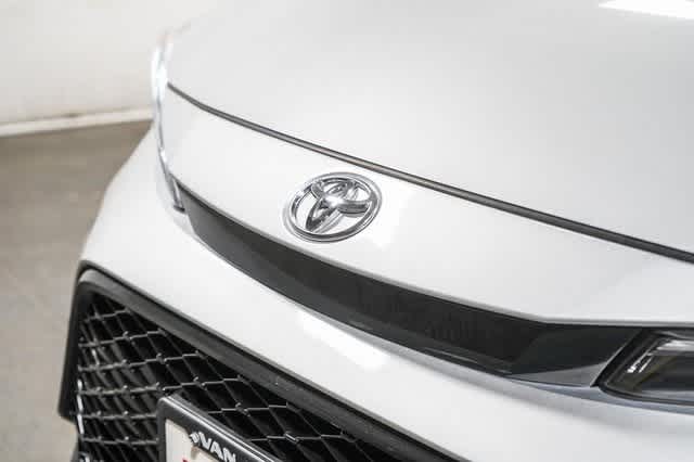 2024 Toyota Corolla SE 8