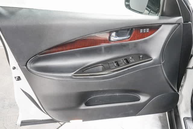 Thumbnail: 2017 INFINITI QX50 - 22