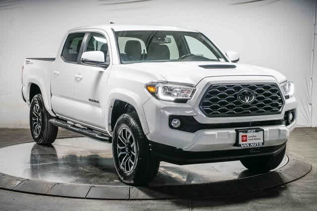 Thumbnail: 2020 Toyota Tacoma - 5