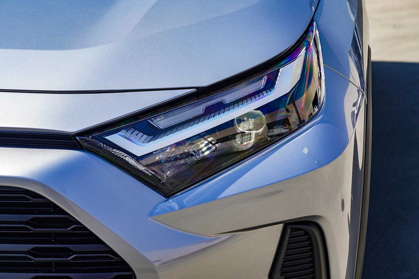 Thumbnail: 2025 Toyota RAV4 - 7