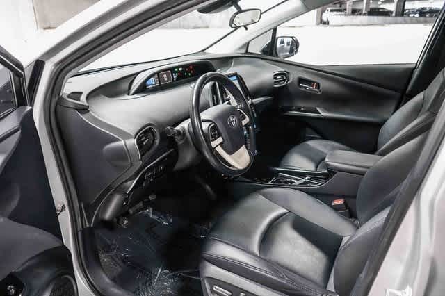 Thumbnail: 2018 Toyota Prius Prime - 18