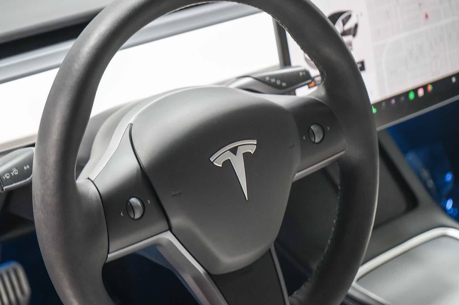 Thumbnail: 2021 Tesla Model 3 - 20