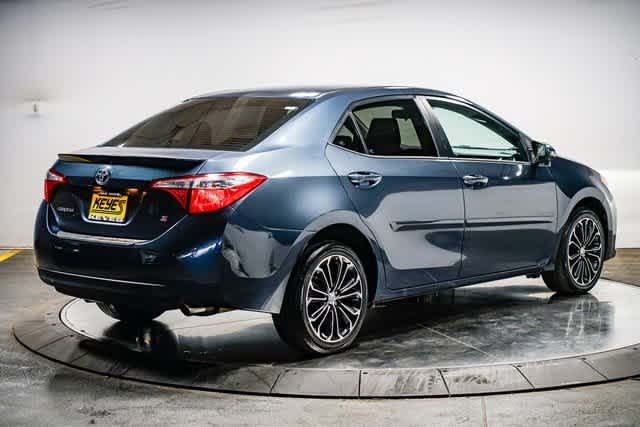 Thumbnail: 2016 Toyota Corolla - 4