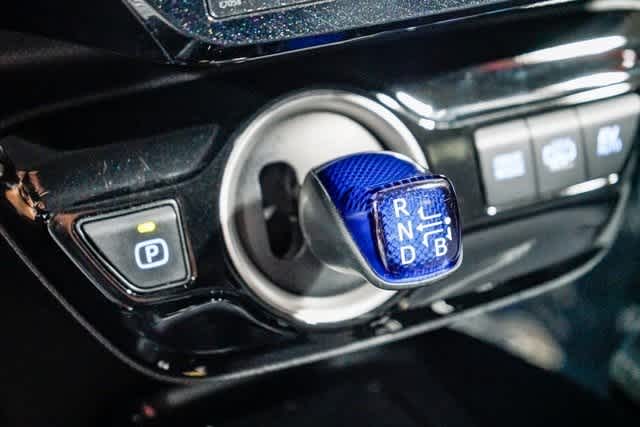 Thumbnail: 2021 Toyota Prius Prime - 21