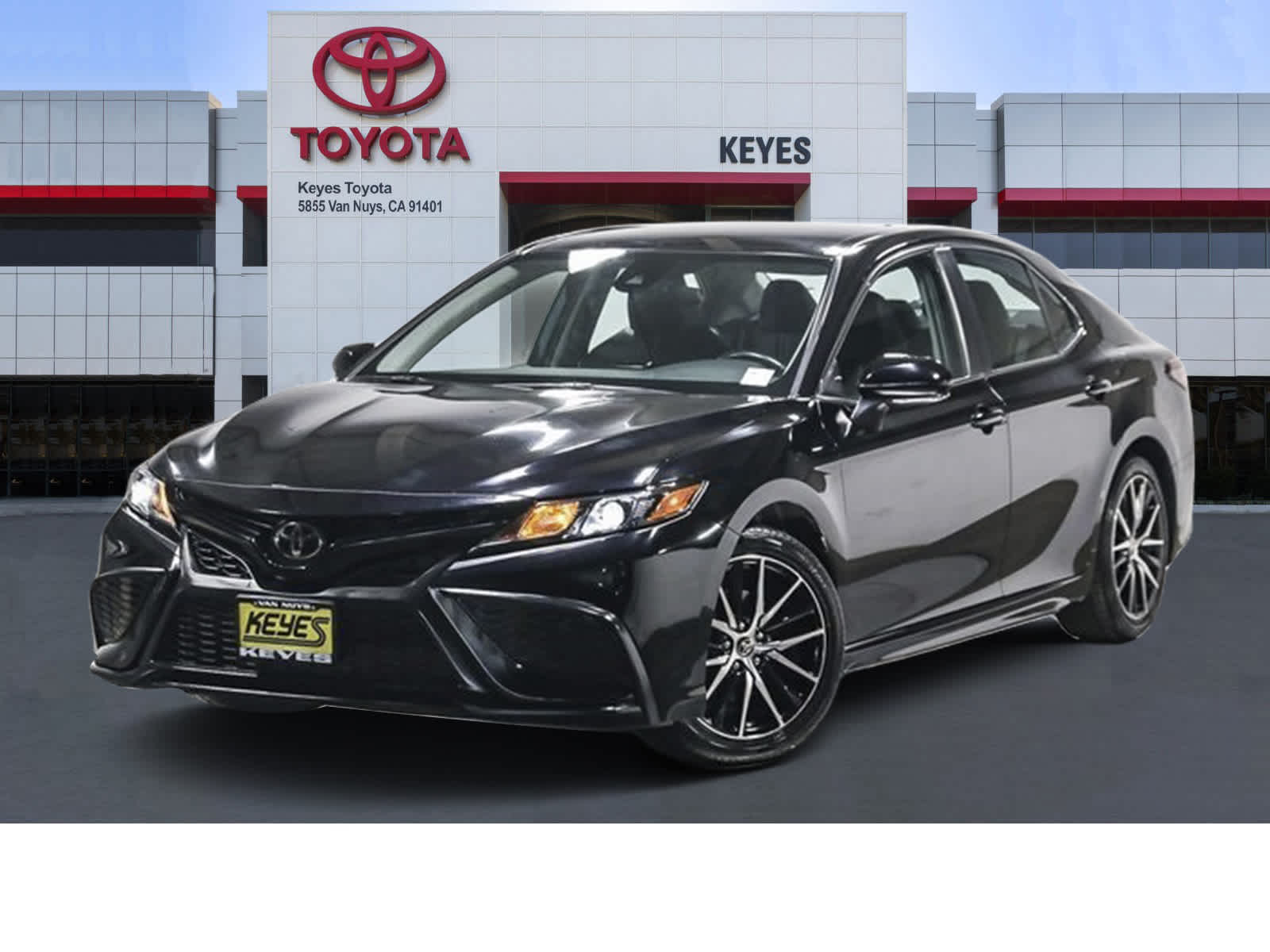 2022 Toyota Camry SE -
                Van Nuys, CA