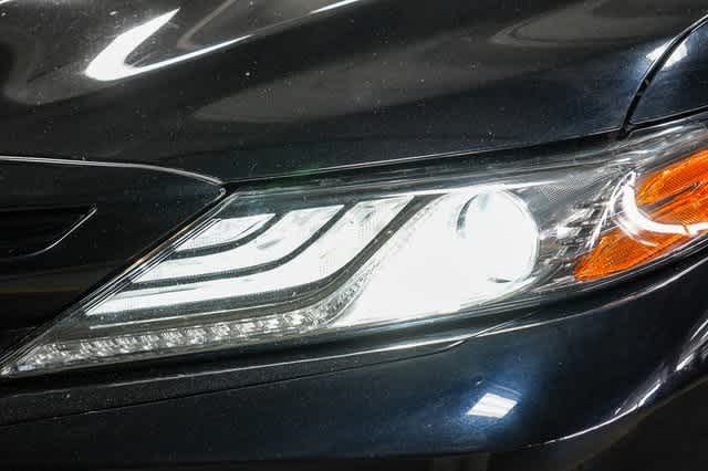 2019 Toyota Camry XSE 8