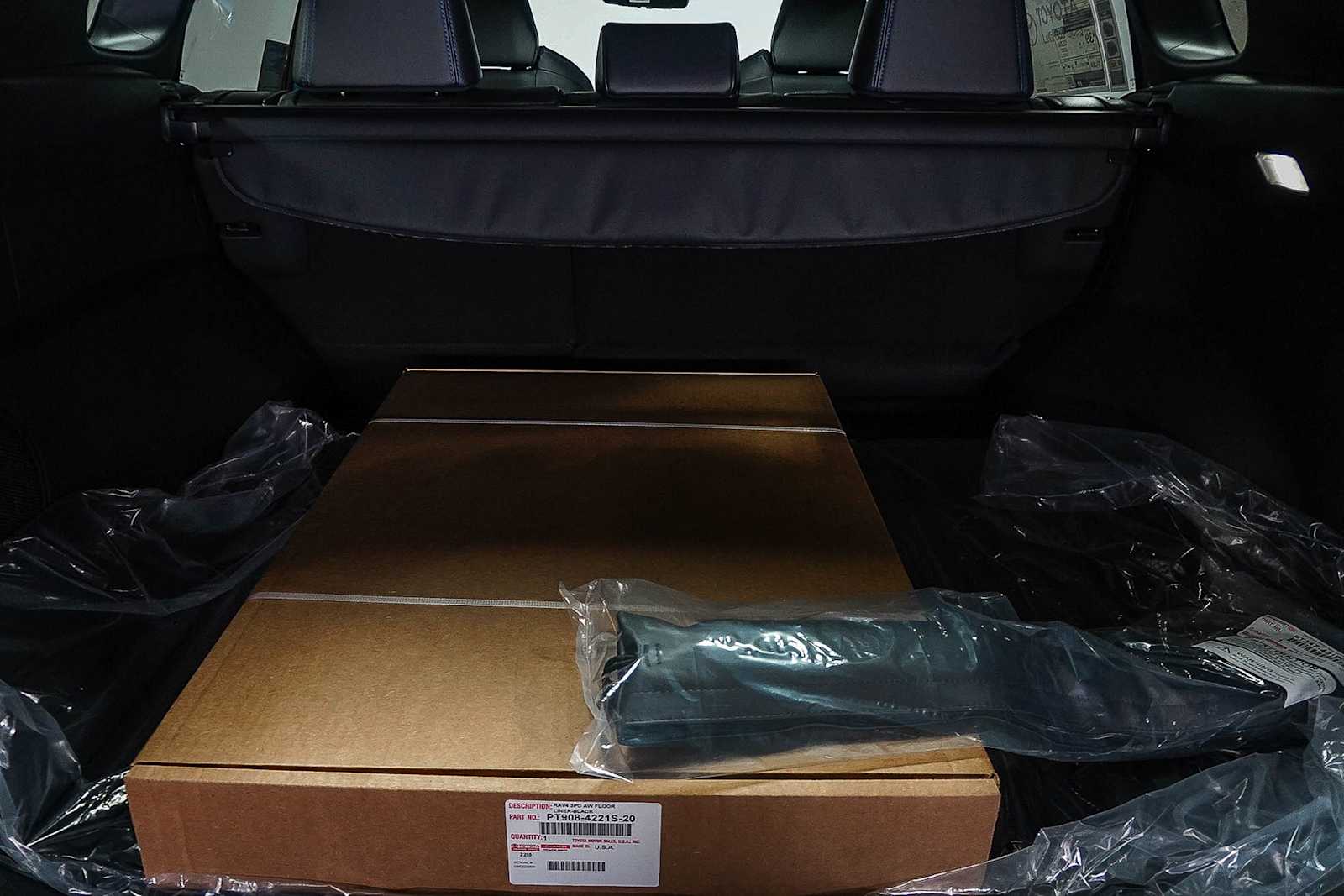 Thumbnail: 2025 Toyota RAV4 - 30