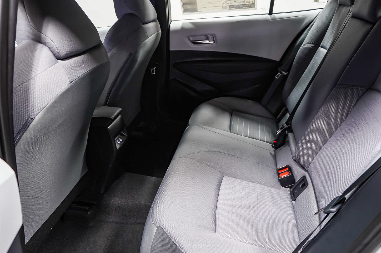 2025 Toyota Corolla SE 22
