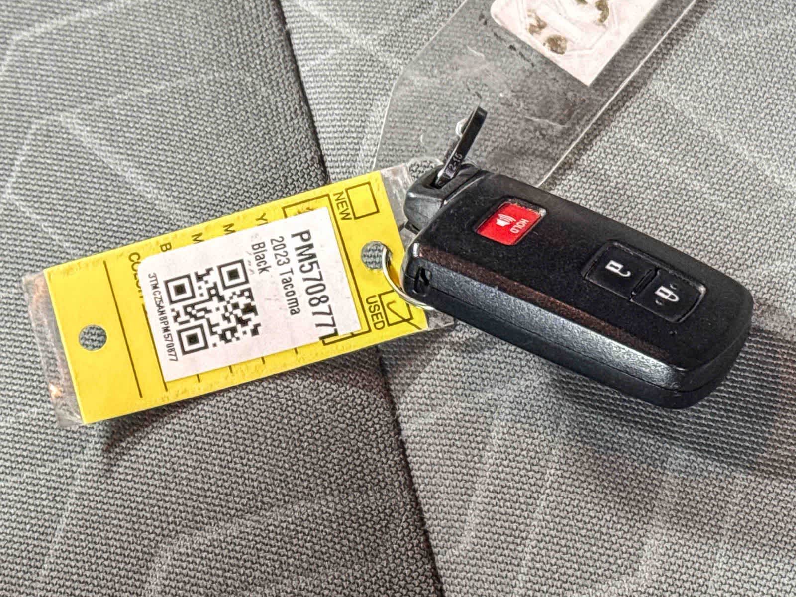 Thumbnail: 2023 Toyota Tacoma - 28