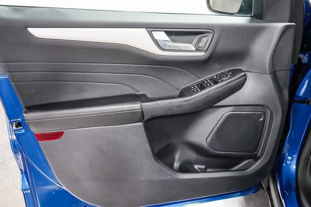 2022 Ford Escape SE Sport Hybrid 22