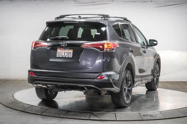 2018 Toyota RAV4 Adventure 5