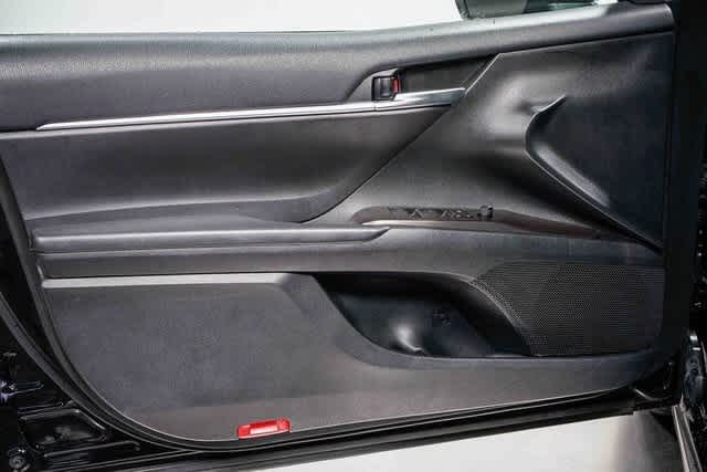 Thumbnail: 2023 Toyota Camry - 17