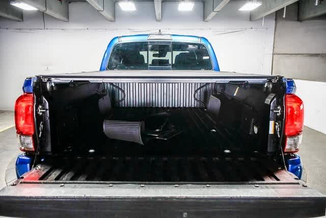 Thumbnail: 2018 Toyota Tacoma - 26