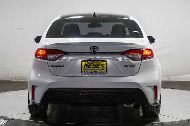 Thumbnail: 2022 Toyota Corolla - 4