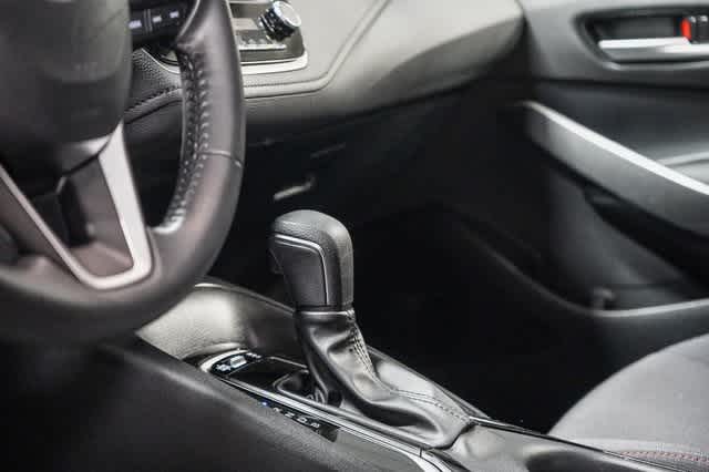 2024 Toyota Corolla SE 23