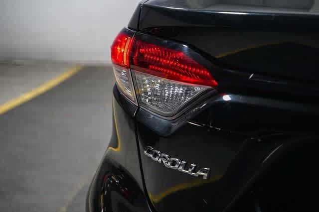 Thumbnail: 2022 Toyota Corolla - 12