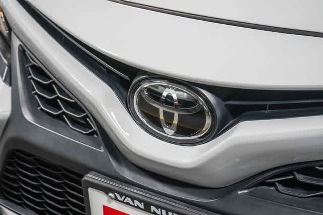 Thumbnail: 2023 Toyota Camry - 9