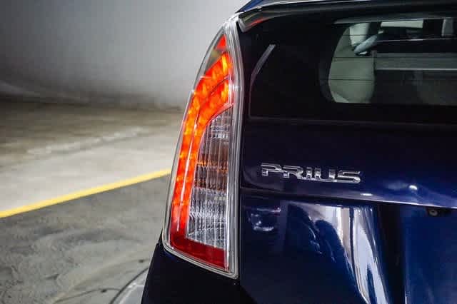 Thumbnail: 2015 Toyota Prius - 12