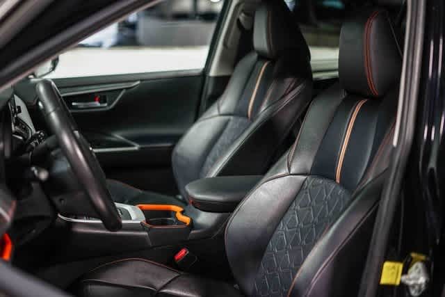 Thumbnail: 2020 Toyota RAV4 - 18