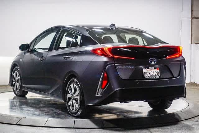Thumbnail: 2018 Toyota Prius Prime - 3