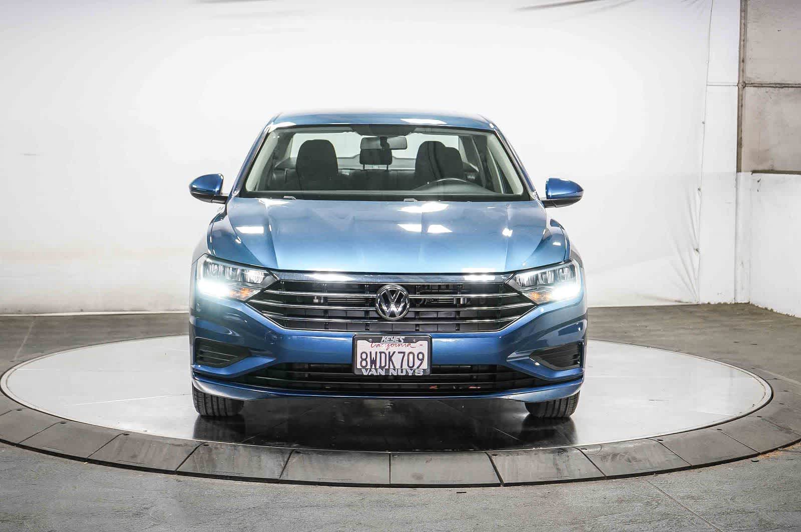 Thumbnail: 2021 Volkswagen Jetta - 3