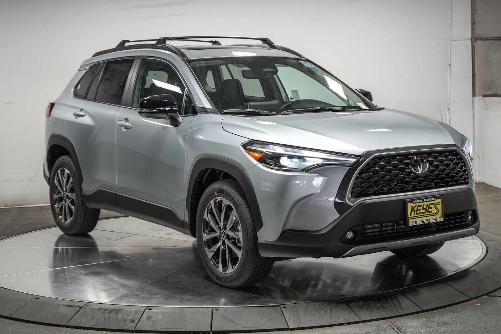 Thumbnail: 2025 Toyota Corolla Cross - 5