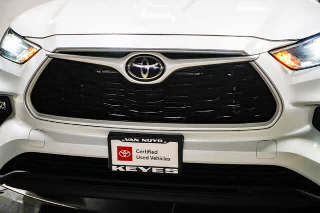 Thumbnail: 2024 Toyota Highlander - 9