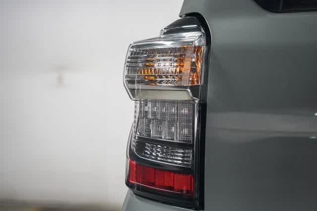 Thumbnail: 2022 Toyota 4Runner - 12