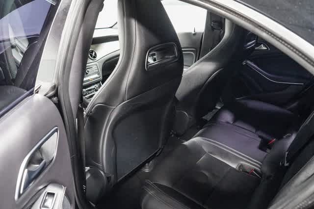 Thumbnail: 2019 Mercedes-Benz CLA - 18