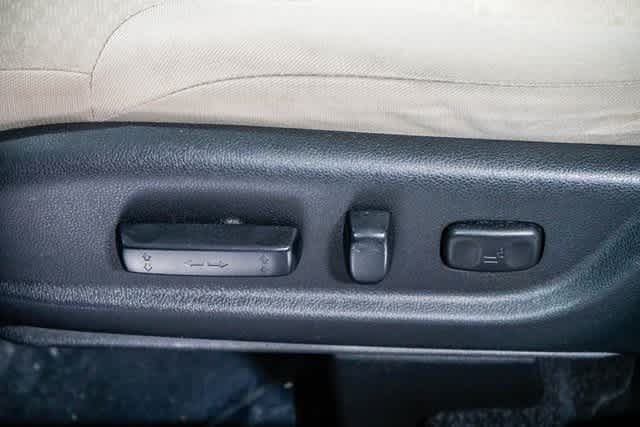 Thumbnail: 2016 Honda CR-V - 20