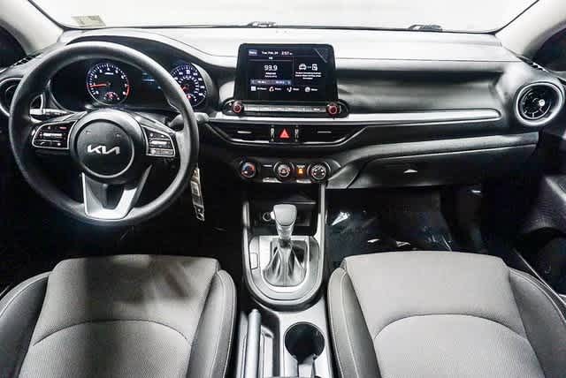 Thumbnail: 2023 Kia Forte - 12