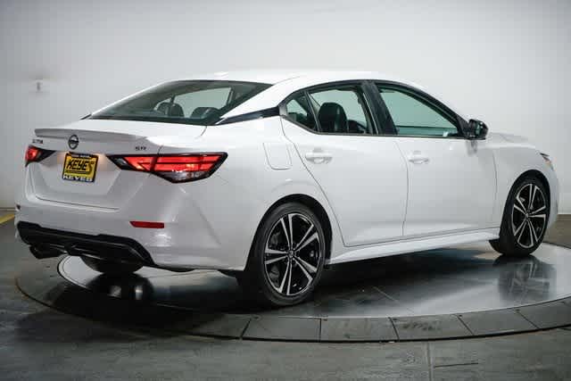 Thumbnail: 2023 Nissan Sentra - 4