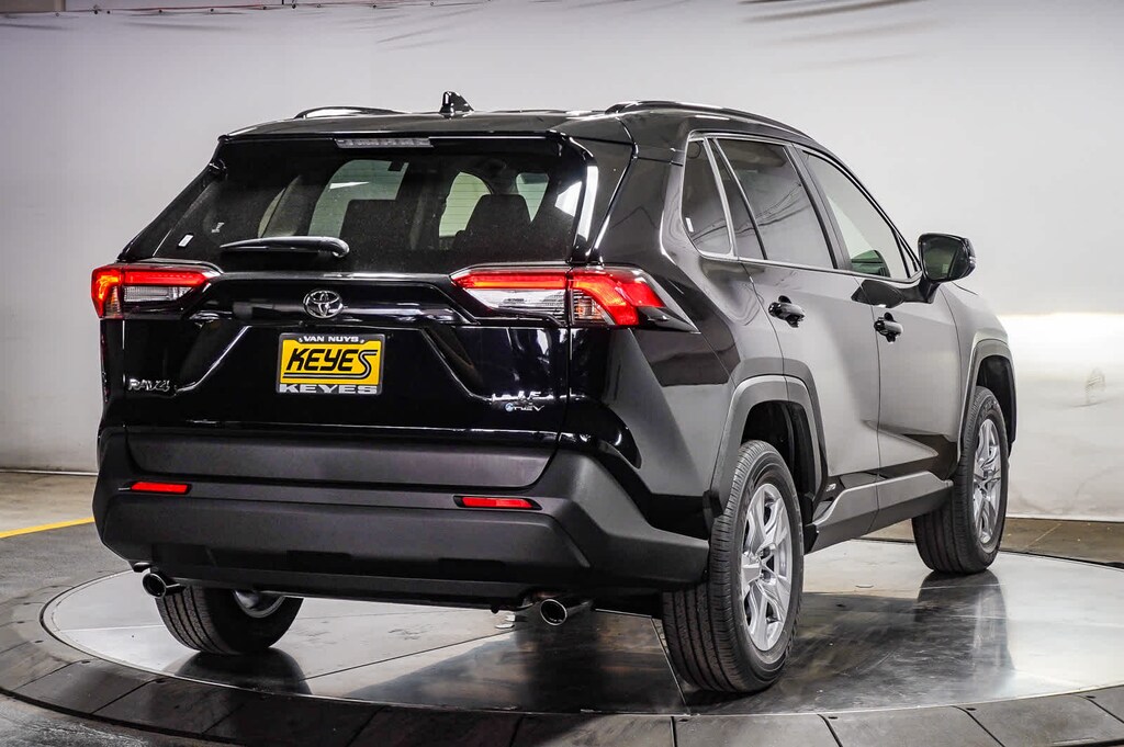 New 2025 Toyota RAV4 Hybrid LE SUV